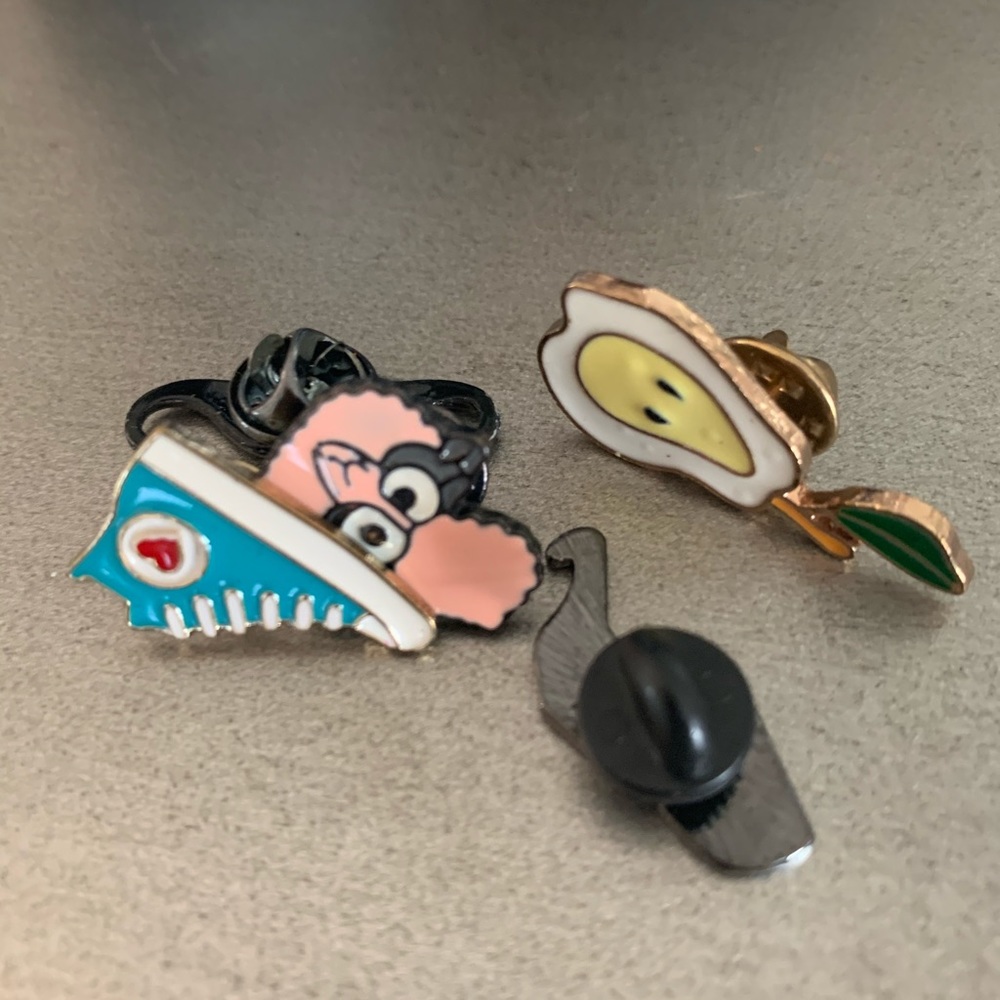 Fun pins